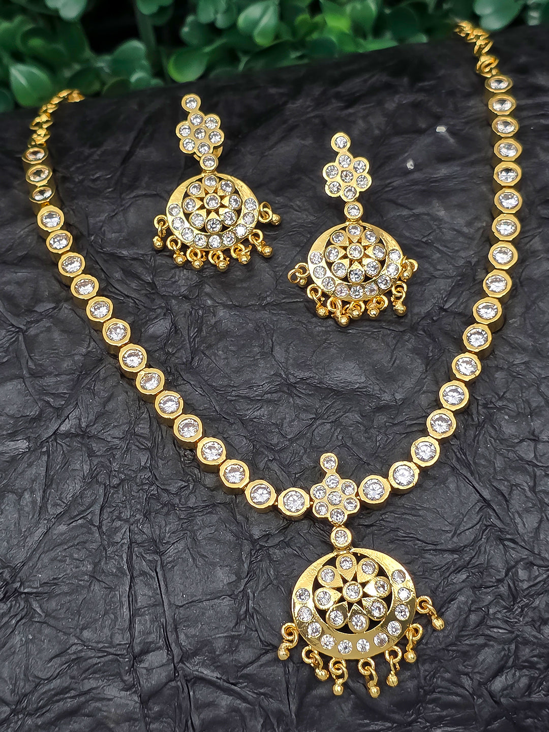 Premium Quality White Adike Necklace with Earrings