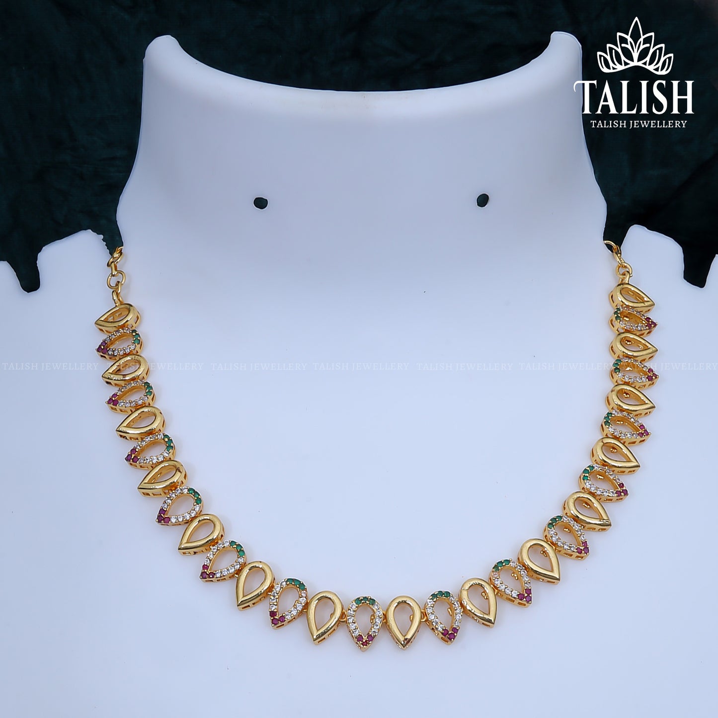 Premium Quality Ad Neckset With Studs