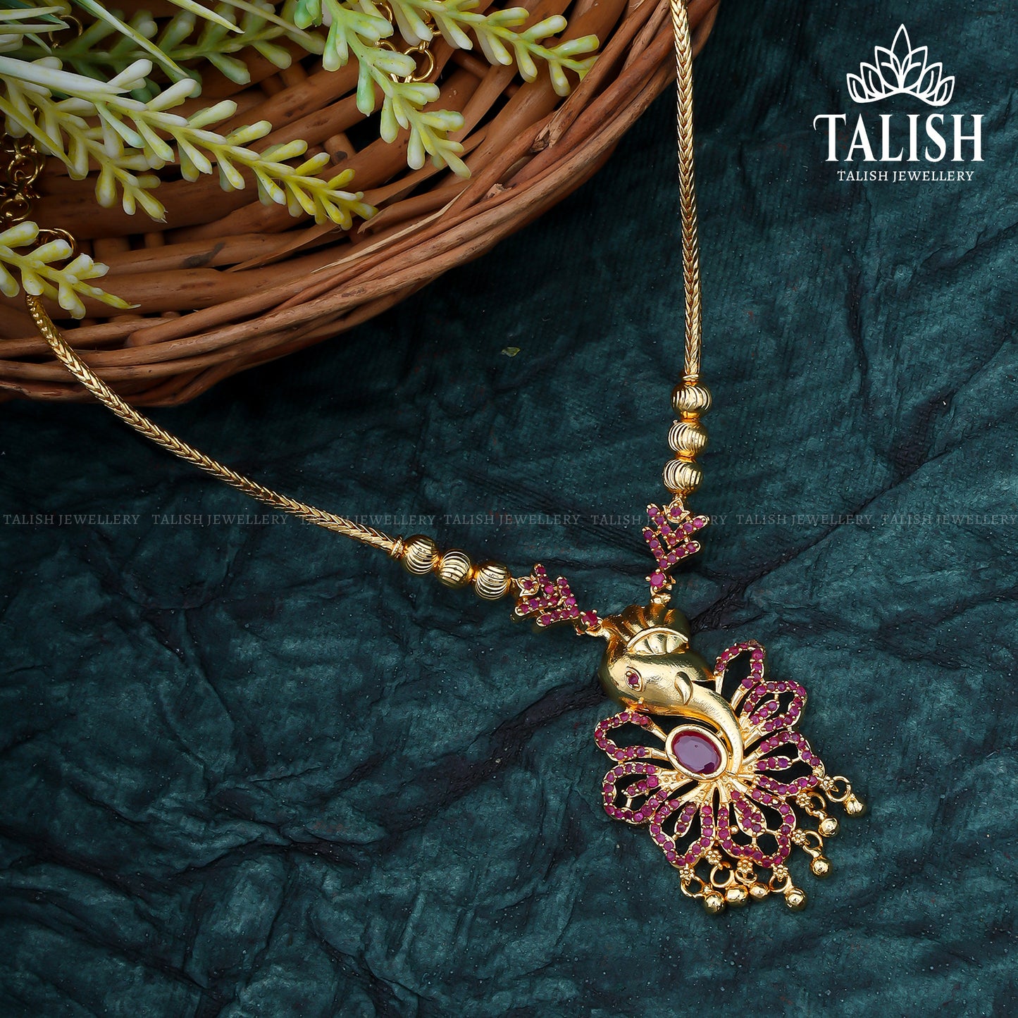 Premium Quality Ad Neckset With Studs